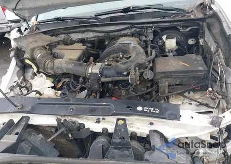 2018 Toyota Tacoma Sr5 V6 из США, поврежденный, VIN 5TFSZ5AN7JX144059